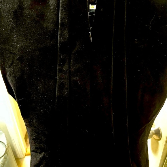 Zara black sleeveless top some stretch to it zips in back size L NWT - Picture 2 of 10